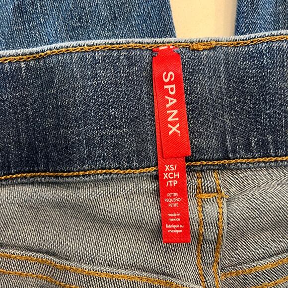 Spanx Front Seam Wide Leg Jean in Vintage Indigo Size XS Petite - Picture 6 of 12